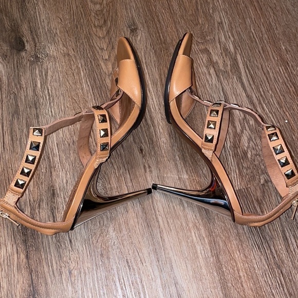 7 for all mankind studded shoes size - 7.5 - Picture 3 of 5